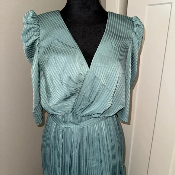 Ieena Mac Duggal Midi Seafoam Green Dress 2 - Picture 2 of 6